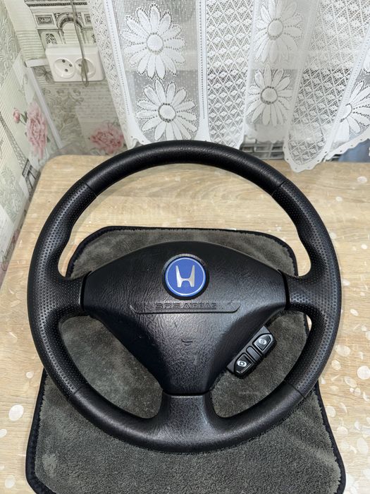 Руль Honda Civic подходит на  EG,MA,MB,MC