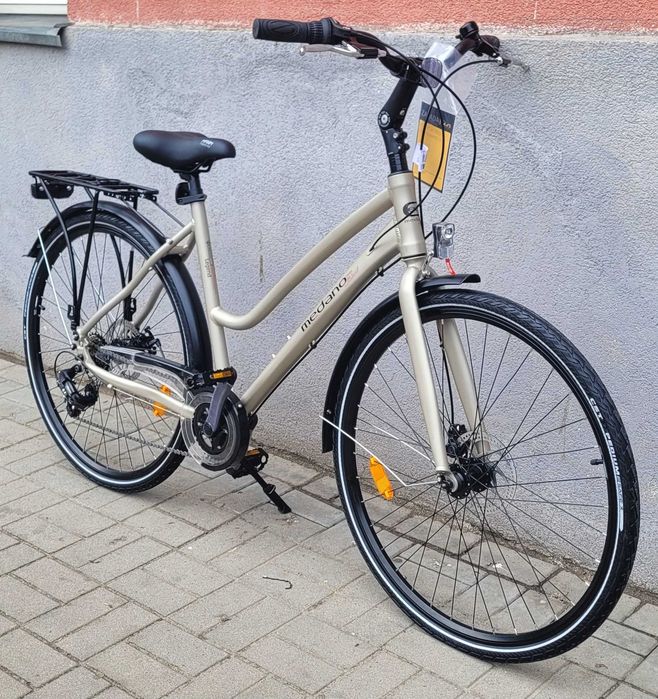 Rower trekingowy MEDANO 28" NOWY!!!