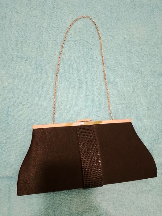 Чорна атласна клатч сумка святкова