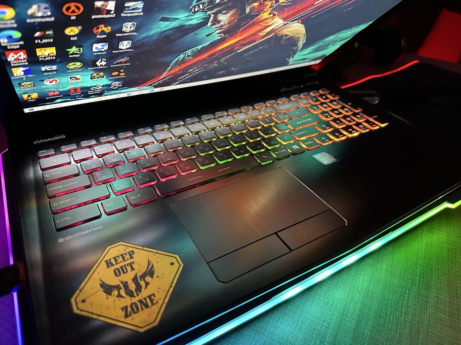 Игровой ноутбук Msi + игровые девайсы!