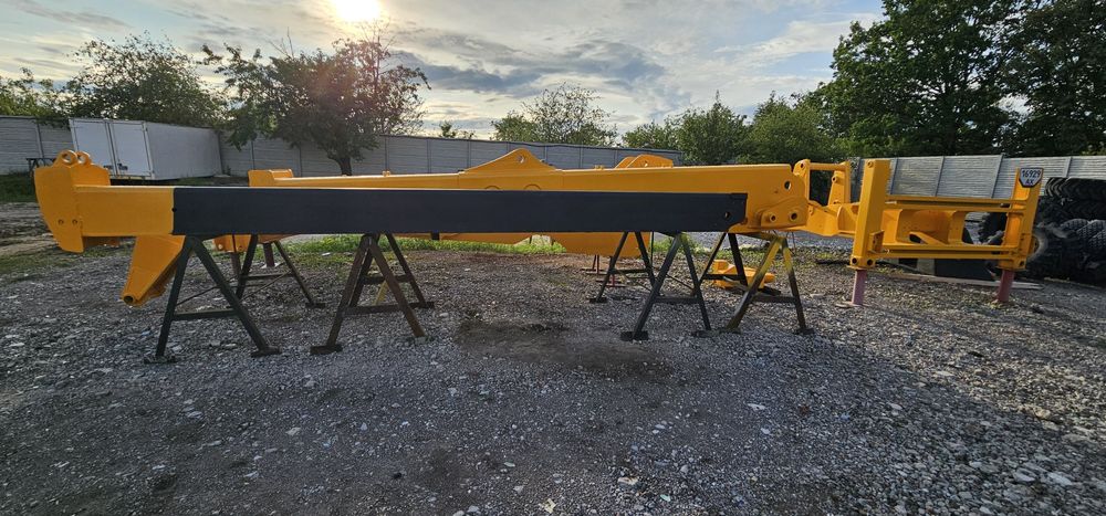 Продам  стрілу  до JCB 540-140