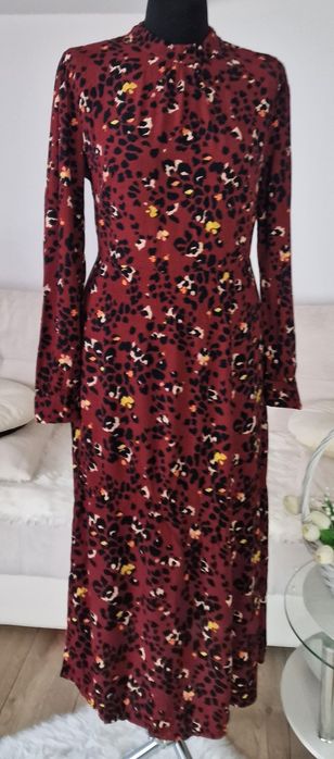 Sukienka midi" Warehouse".