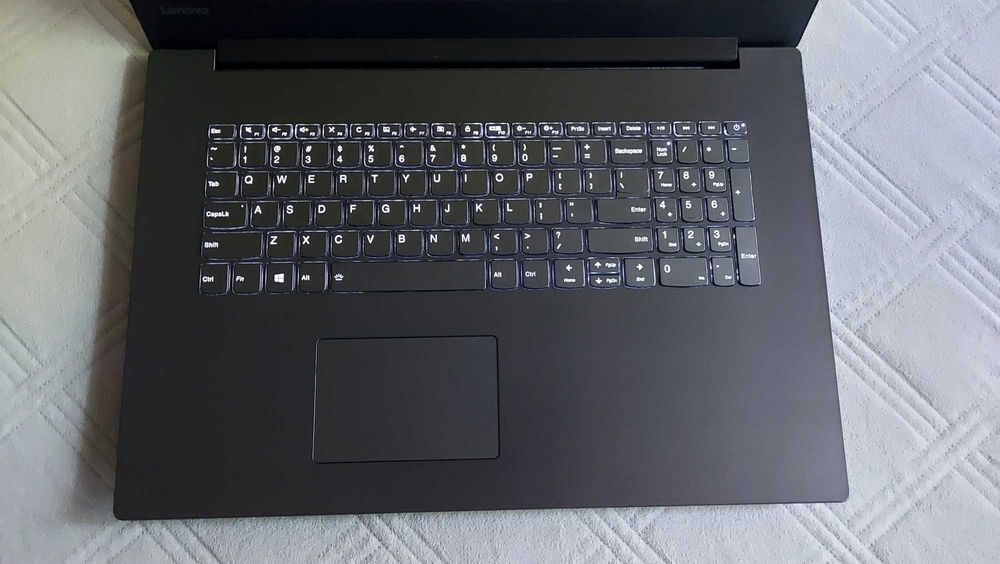 Lenovo IdeaPad Gaming 17,3" IPS - 20GB GTX SSD256GB+500GB