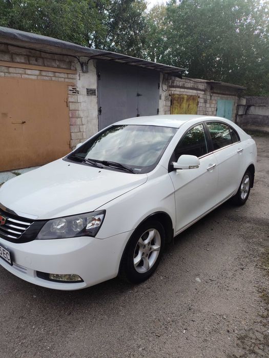 Geely Emgrand EC7