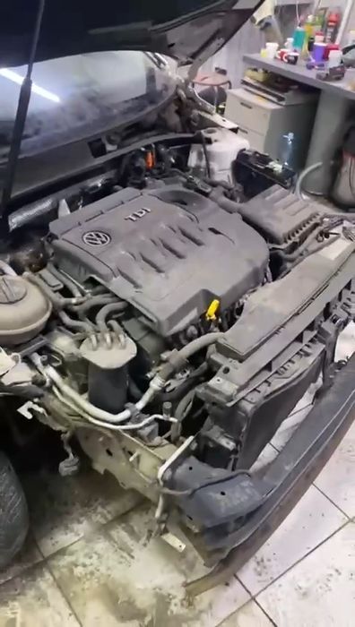 Двигатель 1.6 tdi CLHA CXXB CAYC CAYB