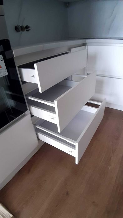 Знижка Віяр. Проектування меблів. Монтаж меблів.