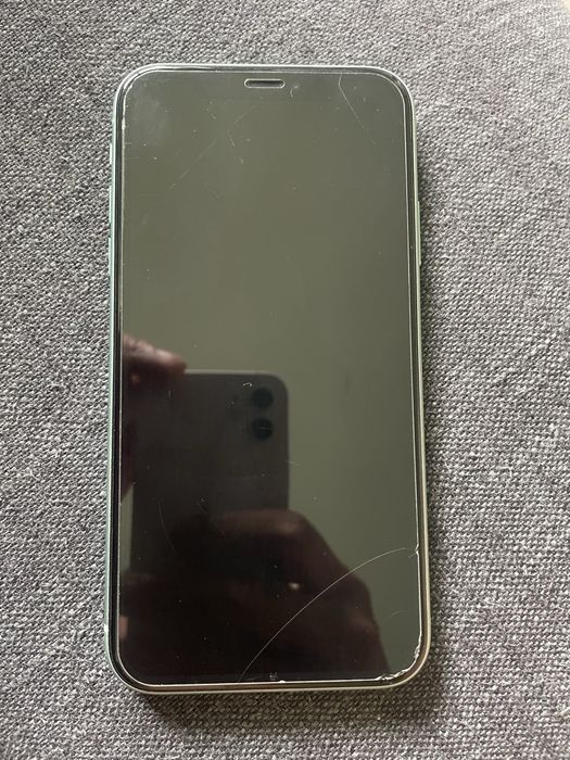 Iphone 11 64 GBB