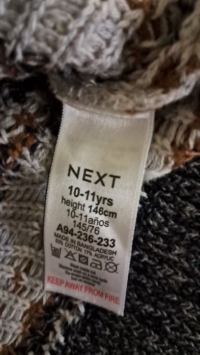 Свитер новогодний Next,  p. 146