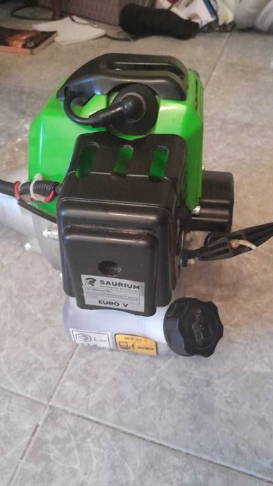 Máquina roçadora 52CC