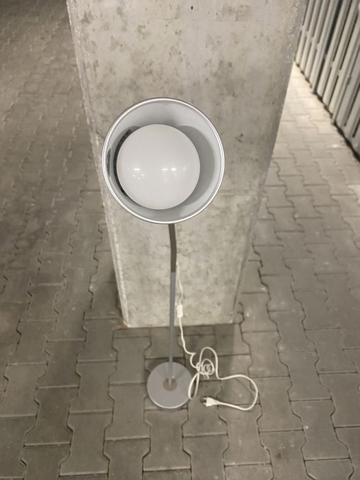 Lampka stojąca regulowana srebrna IKEA