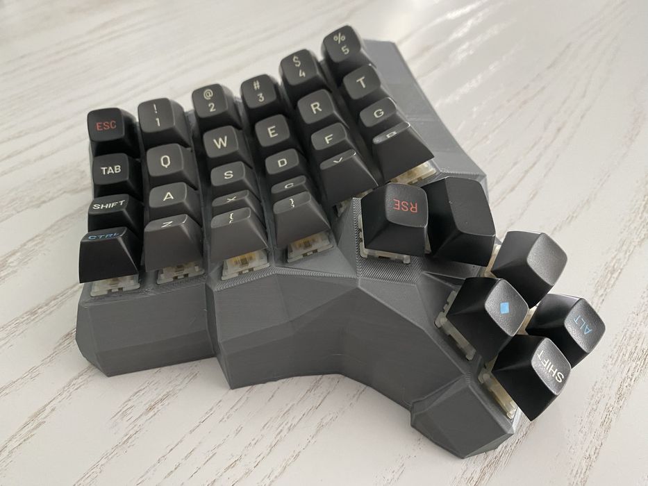 Механічна спліт клавіатура Dactyl Manuform 5x6 з підтримкою Vial
