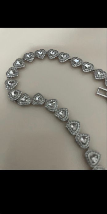 Colar swaroski novo com saco