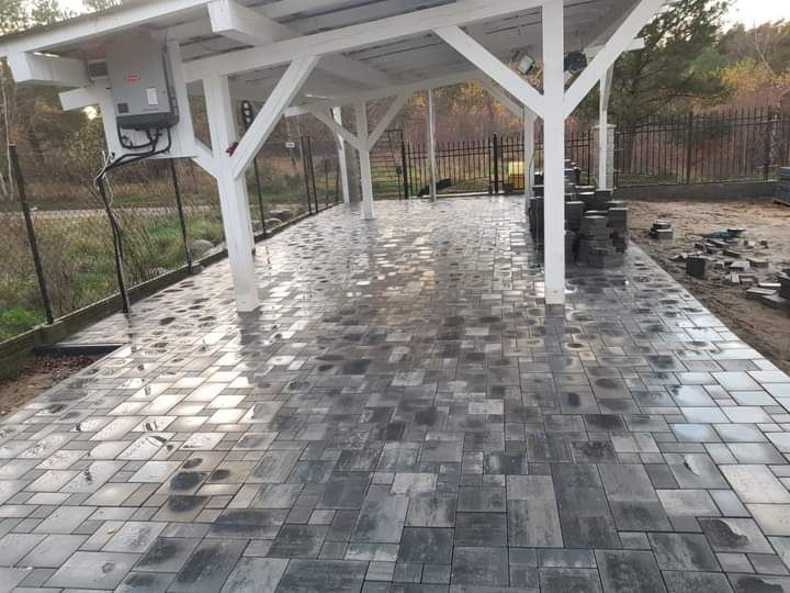 Układanie kostki brukowej