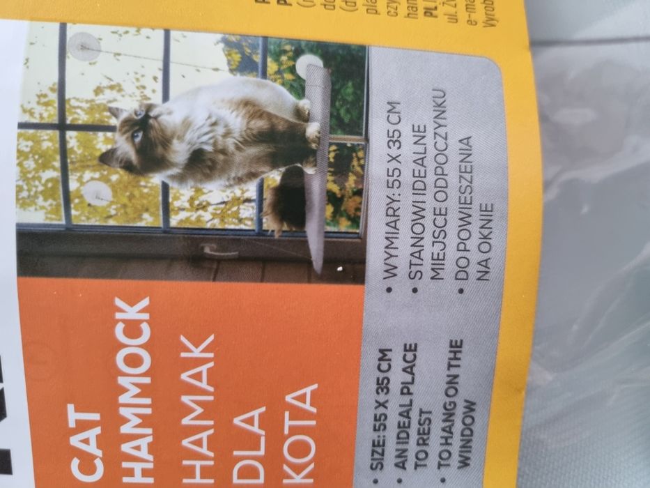 Hamak dla kota ,do podwieszania na oknie .