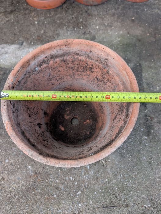 Vasos em barro vários tamanhos