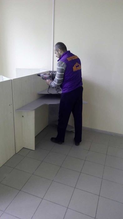 Услуги грузчиков Днепр. Грузовые перевозки, такелажные работы