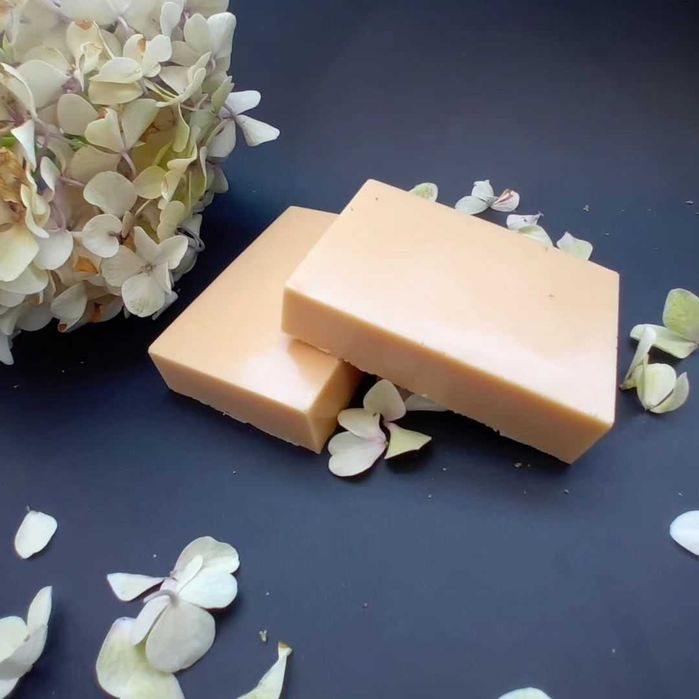 Sabonete de leite de cabra e laranja