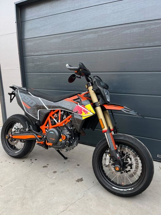 KTM