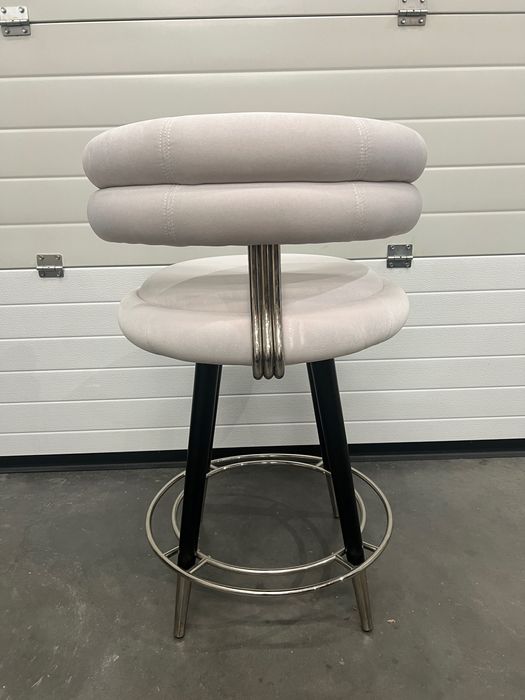 Piękne hokery barowe (6szt)