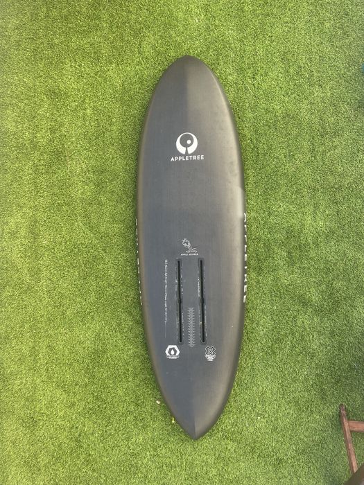 Appletree Skipper Downwind Prone 45L – Full Carbon – Excelente esta