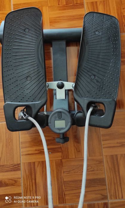 Step and Abdominal Exercise Equipment with Support64564136695299123