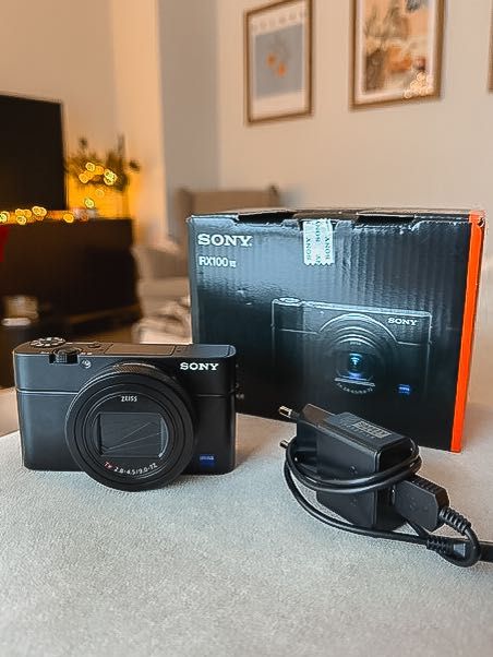 Aparat SONY RX100 VII