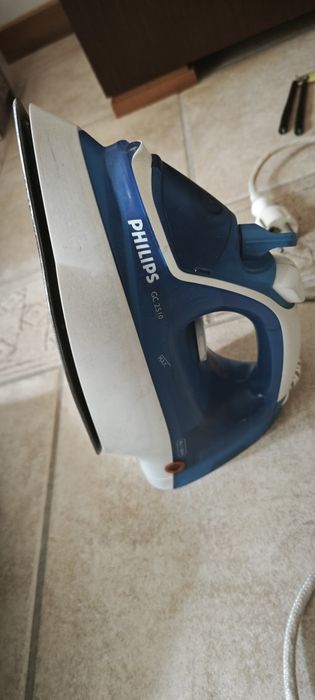 Philips Ferro a Vapor GC 2510