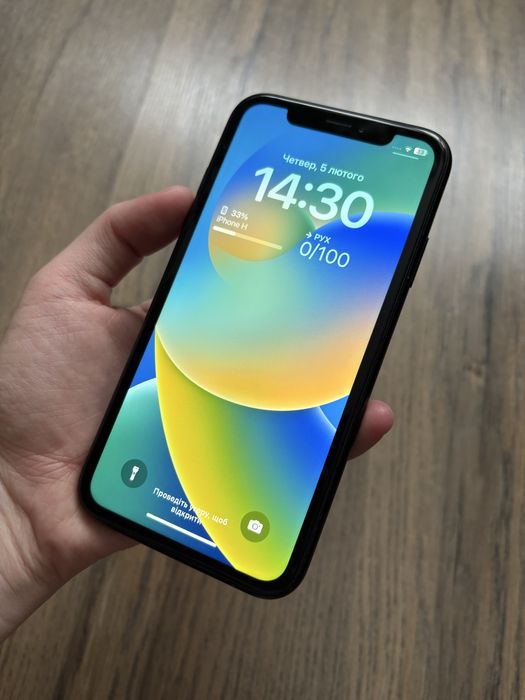 Apple iPhone XR в хорошому стані