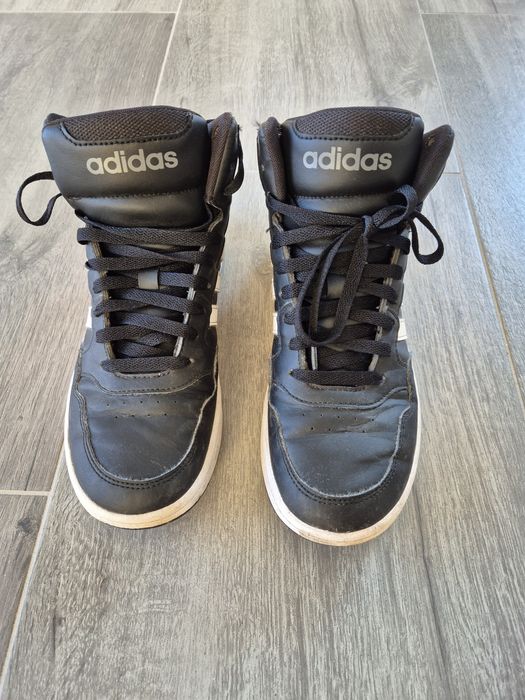 Buty adidas za kostkę r 38 i 2/3