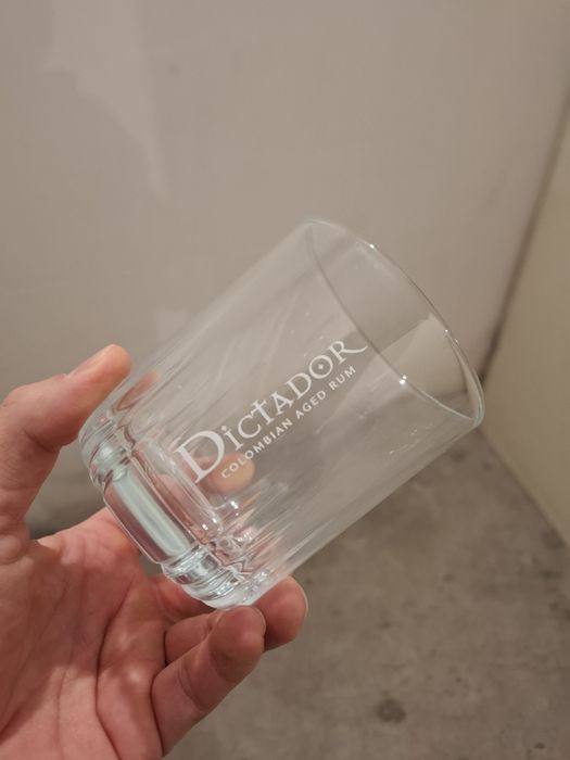 Szklanka dictador - nowa