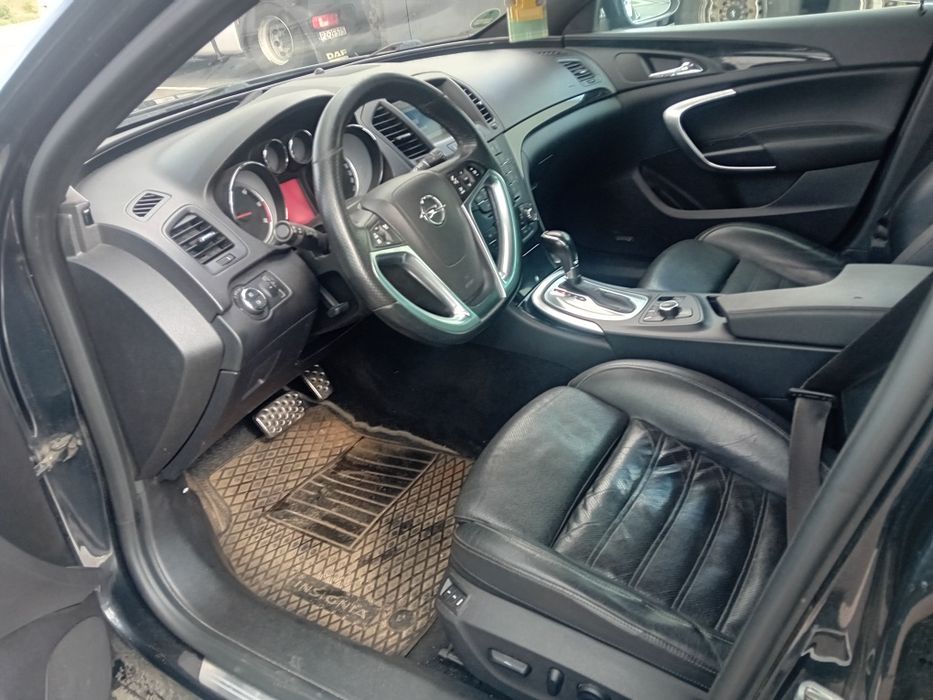 Opel insignia BITURBO OPC 2.0cdti 195km 2013rok