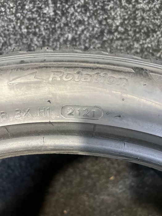 Hankook 255/45R20 Winter I*Cept Evo 3