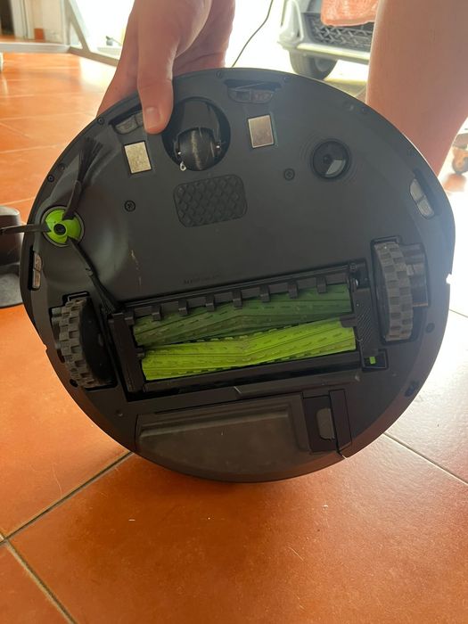 Robô Aspirador iRobot Roomba i3