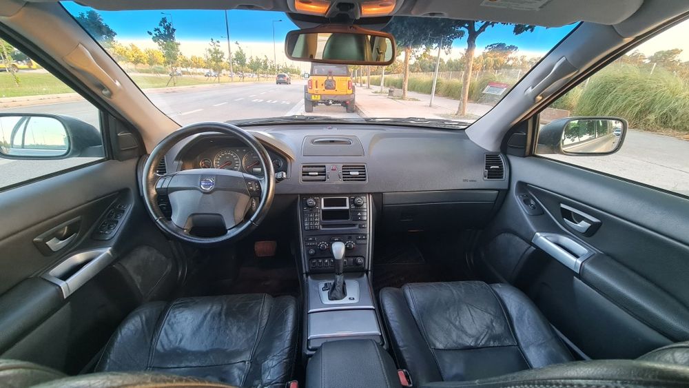 Volvo XC-90 2.4 D5 7L Confort