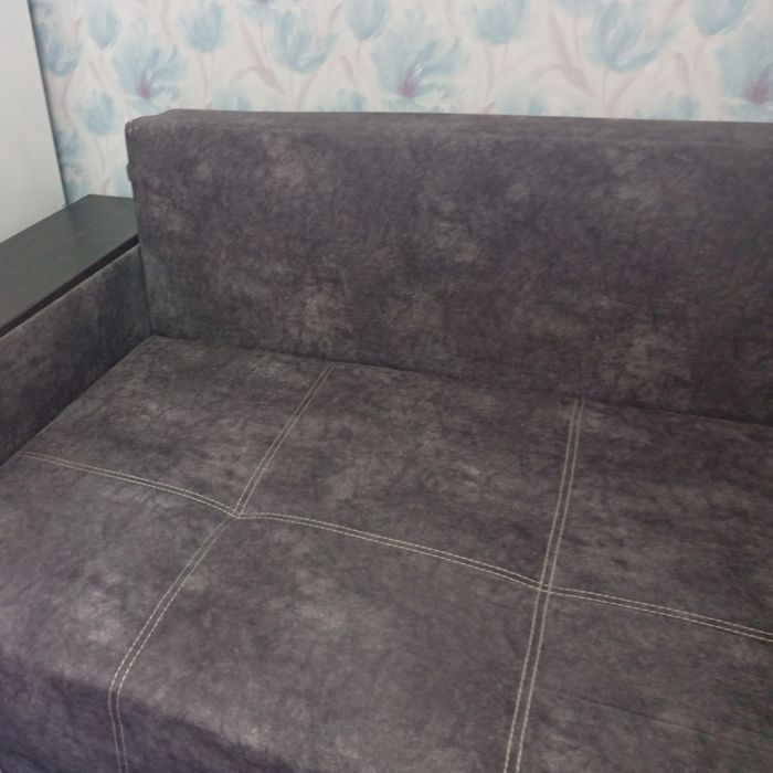 Продам диван еврокнижка ТОРГ