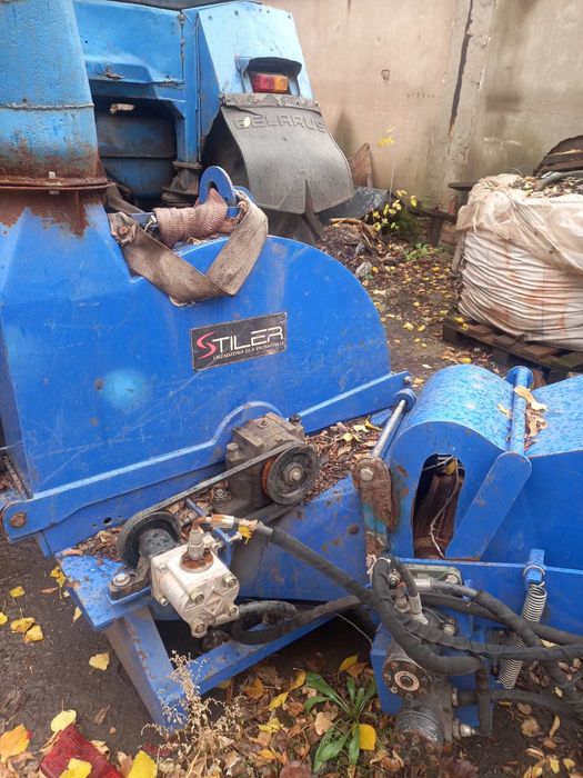 Продам трактор з щепорізом або по окремості