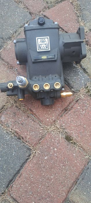 Pompa do myjni DeWALT 250 Bar