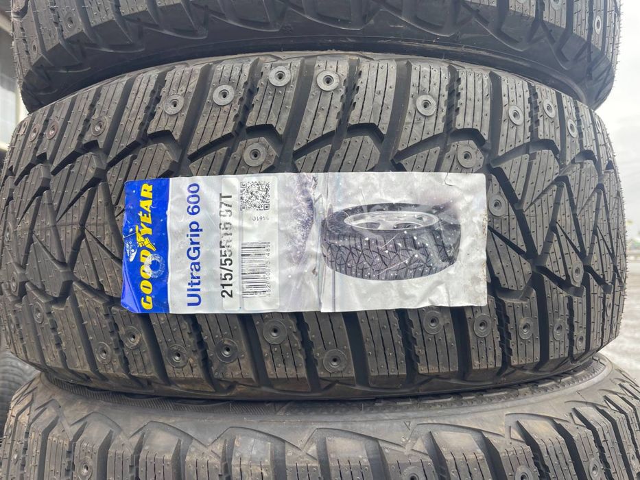 Шини нові 215/55/16 зимові Goodyear;Польша 24 рік;Резина R16 нова