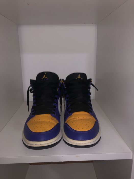 Air jordan 1 mid lakers