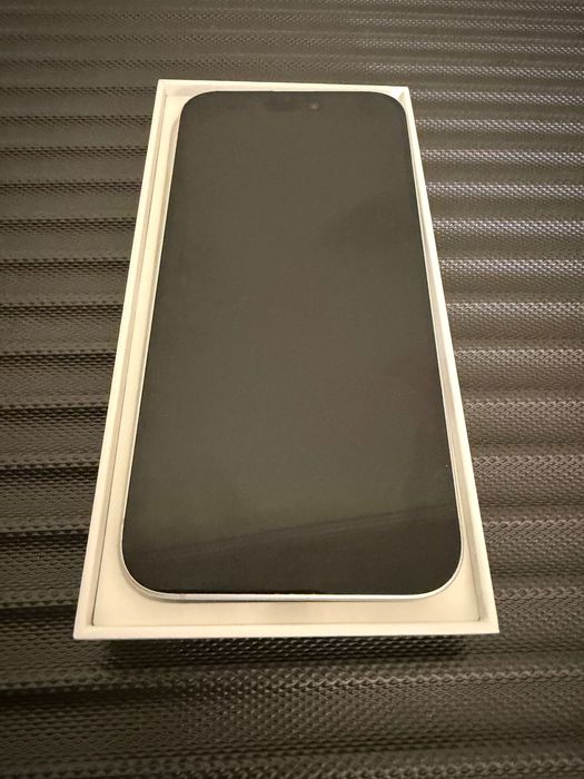 iPhone 16 Plus 128GB Branco