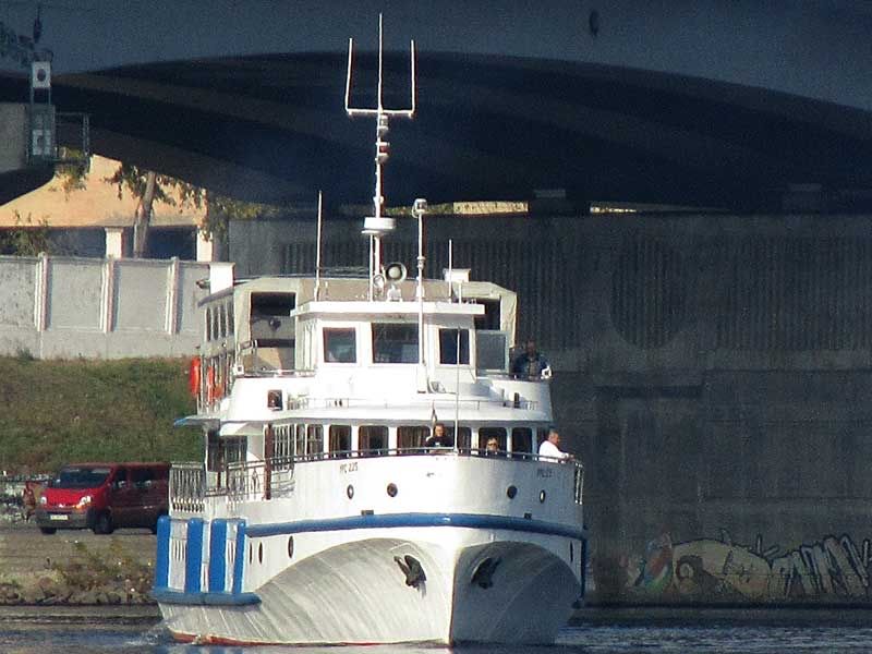 Продаж (обмін) теплохода (ріка-море)