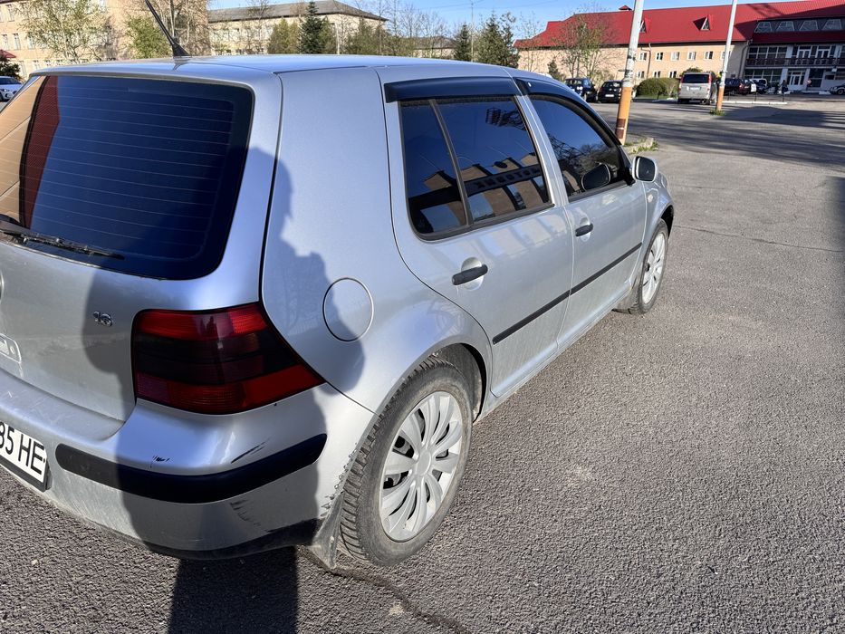 Продам volkswagen golf 4. 1.6. 2002р.