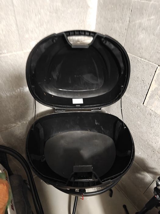 Motocyklowy kufer centralny KMAX 50L