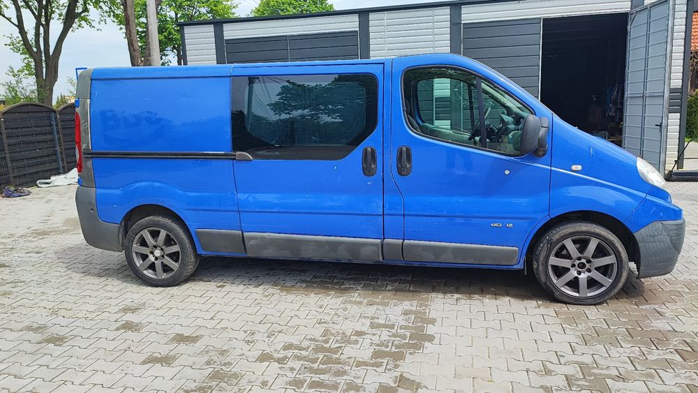 Sprzedam Renault Trafic  Long 2.0 Diesel CDTI Klima