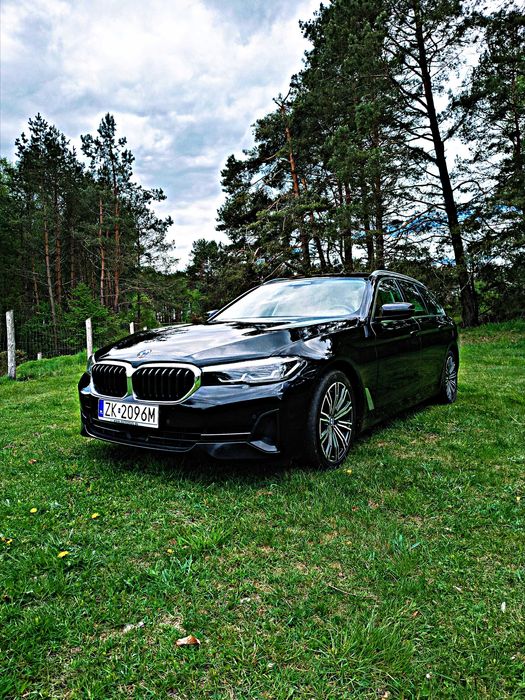 BMW 5 2022 Pełny serwis ASO koniakowe skóry 1 właściciel ideał nowe opony