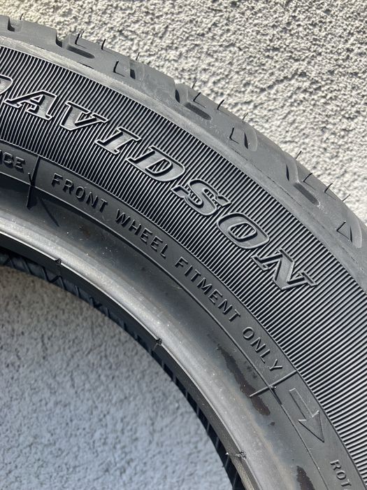 MT90B16 Dunlop D402 72H TL Przód HARLEY-DAVIDSON 2025 nowa 130/90B16
