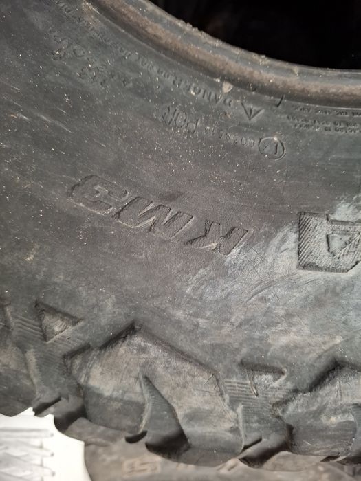 PNEUS BF  35x12.5x15