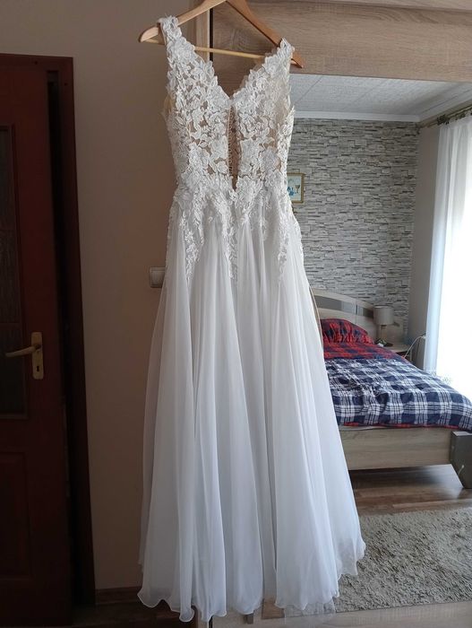 Wygodna Suknia Ślubna