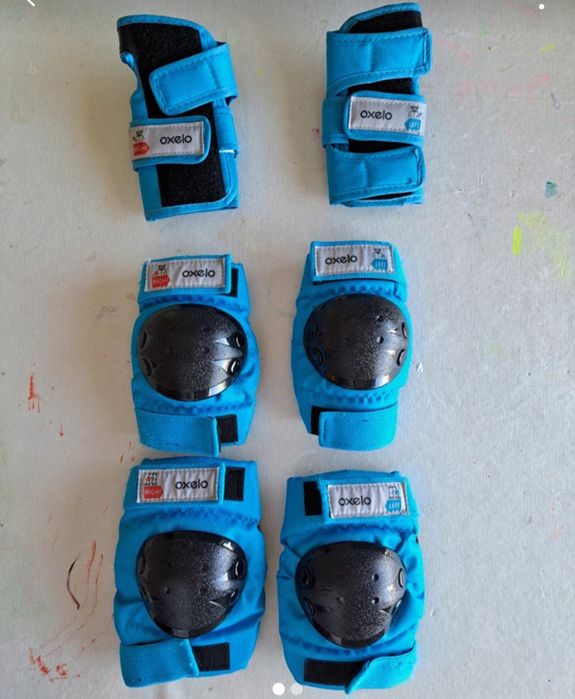 Trotinete Oxelo, capacete e protecções para criança