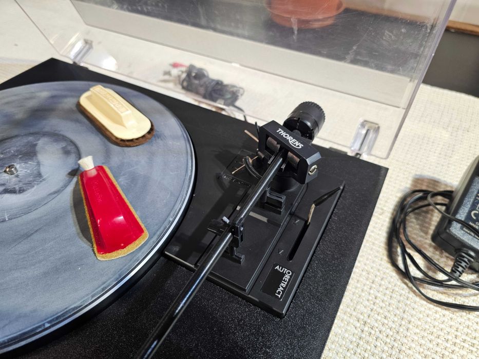 Програвач Thorens TD 180